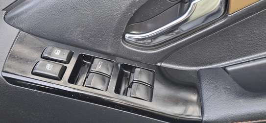 Isuzu Dmax V-CROSS 2018 4WD image 5