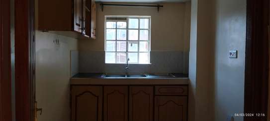 2 bedroom house in kasarani clay city ensuite image 3