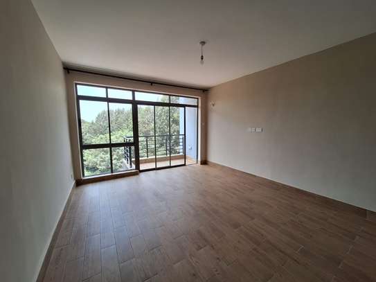 3 Bed Apartment with En Suite at Near Isk image 18