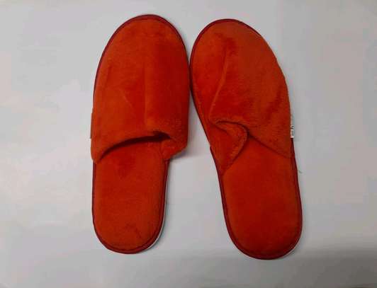 *Quality Latest Fashion Designer Indoor Adult Warmers Slippers* image 2