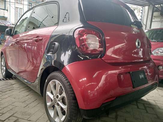 Mercedes Benz smart image 5