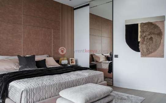 1 Bed Apartment with En Suite at Lantana image 8