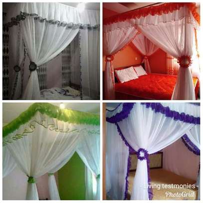 ELEGANT FOUR STAND MOSQUITO NETS image 1