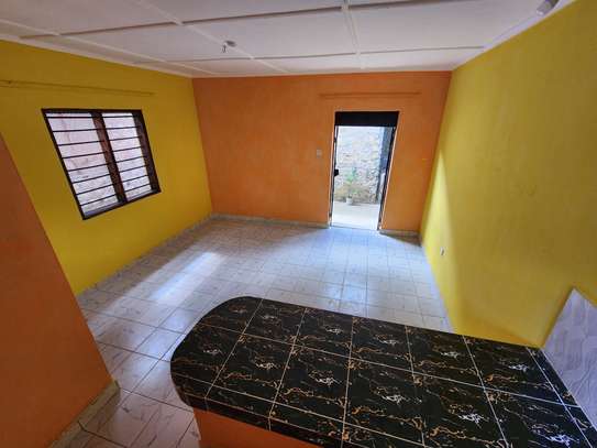 Studio Apartment with En Suite at Kazadani Pandya image 3