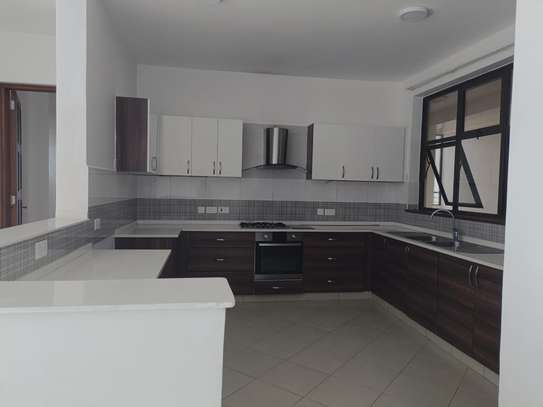 5 Bed Apartment with En Suite at Mpaka Road image 19