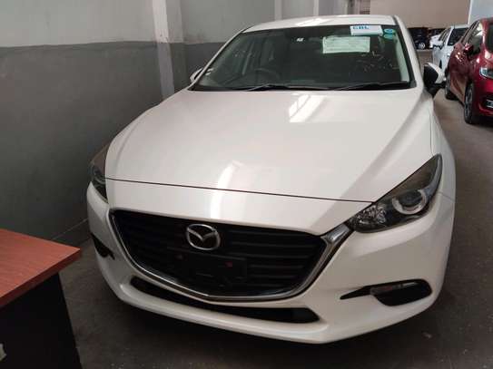 Mazda Axela hatchback petrol on sale image 4