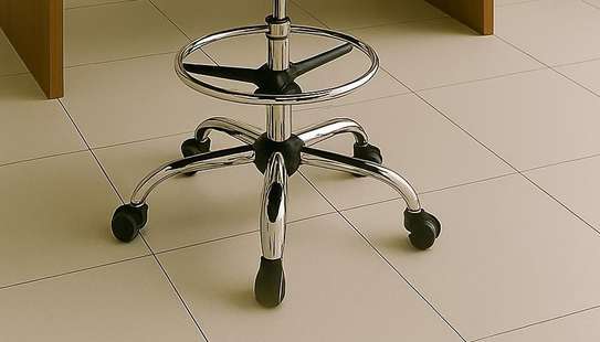 Office Chair: Counter Footrest Cashier Seat image 2