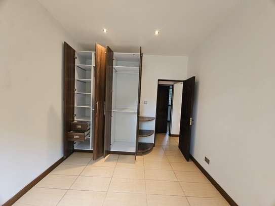 2 Bed House with En Suite at Peponi Road image 9