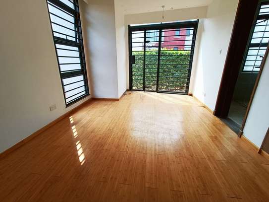 4 Bed House with En Suite in Garden Estate image 17