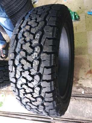225/55r18 ROADCRUZA TYRES. CONFIDENCE IN EVERY MILE image 1