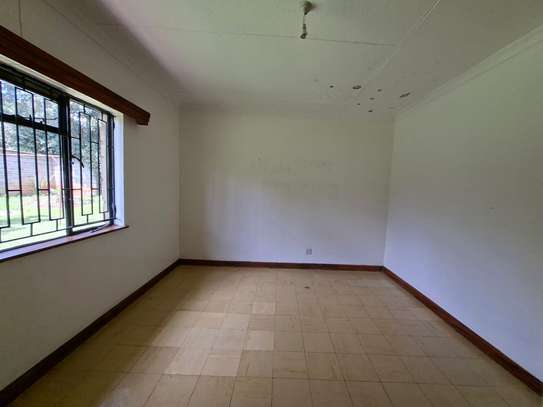 4 Bed House with En Suite in Loresho image 7
