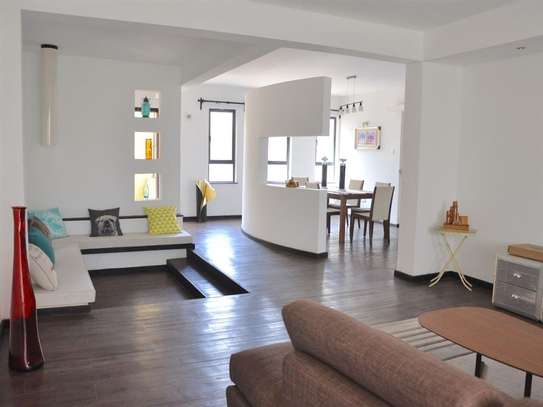 3 Bed Apartment with En Suite in Kileleshwa image 2