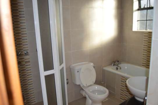 3 Bed Villa with En Suite at Edenville Estate Phase One image 8