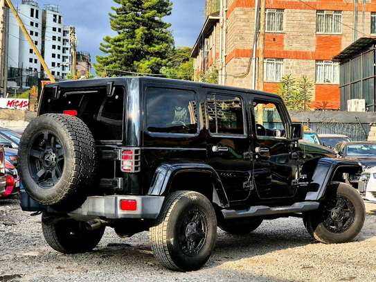 2017 jeep wrangler Sahara image 3