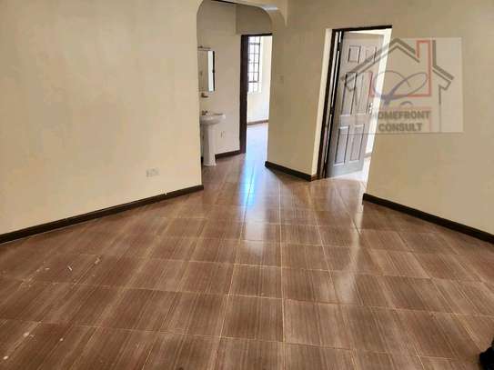 Modern-Neat 2bedroomed apartment, en-suite image 3