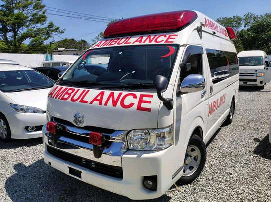 Ambulance image 4