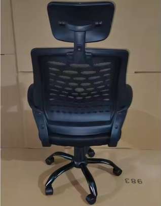 Adjustable Black Swivel Mesh Office Chair image 5