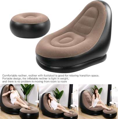 Inflatable seat with free electric pump image 3