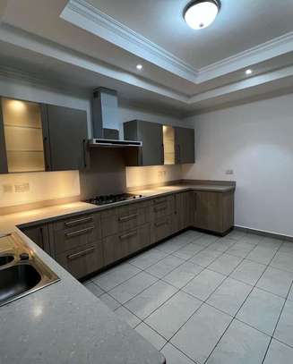 5 Bed House in Lavington image 18