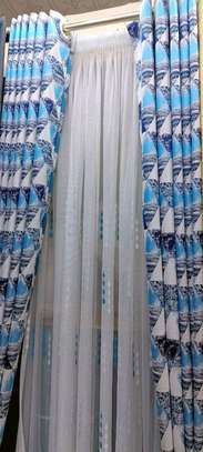BLUE PLAIN AND PRINTED CURTAINS image 2