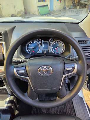 toyota landcruiser tx 2020 model image 6