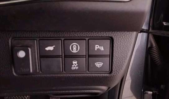 Honda Vezel PHEiV 2022 Grey image 5