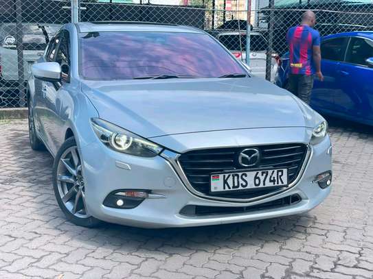 MAZDA AXELA 2017MODEL SUNROOF DIESEL image 10