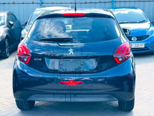 PEUGEOT 208 BLACK 2019 image 14