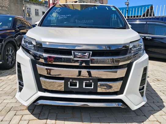 TOYOTA NOAH WXB Non-Hybrid,2019,2wd(WE DO H.P,DEPO 1.5M) image 11
