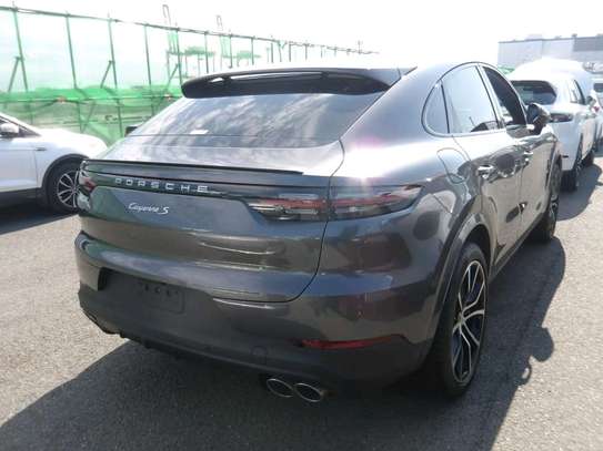 2020 Porsche cayenne S coupe image 10