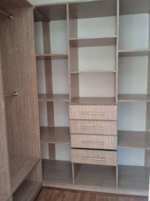 Spacious 3 br apartment + SQ-Kileleshwa. image 11