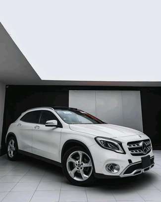 Mercedes Benz AMG GLA220 2019 image 7