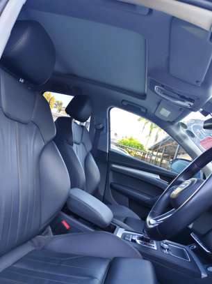 Audi Q5 Quattro blue 2017 image 4