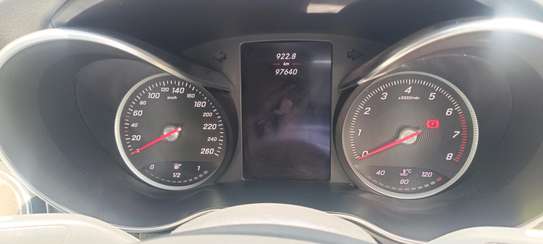 Mercedes Benz C200 Black 2017 image 13