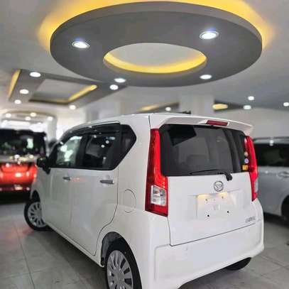 Daihatsu move image 5