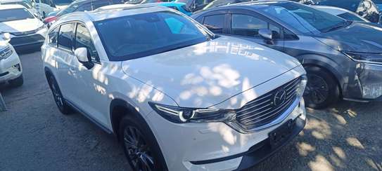 Mazda CX-8 SUV White Spacious Reliable image 3