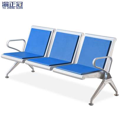 Office Bench: 4 Seater Leather Office Bench In Ahero image 4