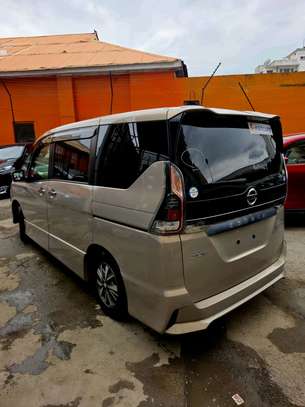 NISSAN SERENA E POWER 2019MODEL image 3