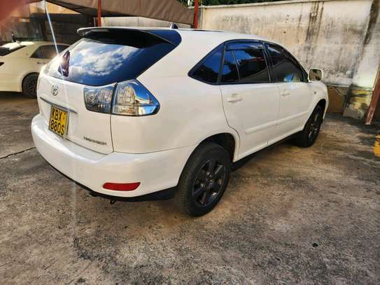 Toyota harrier image 9