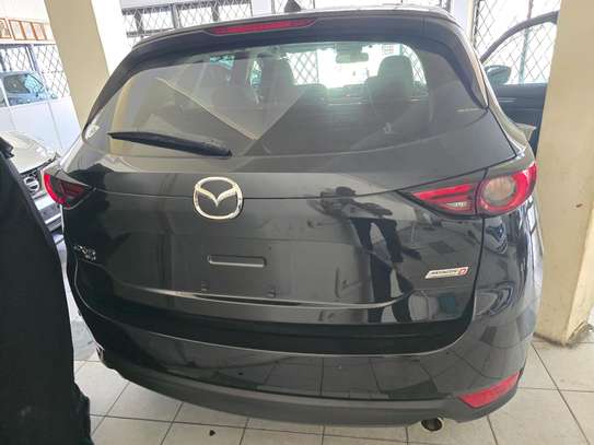 MAZDA CX-8 image 2