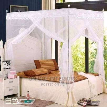 Premium Four stands mosquito nets image 1