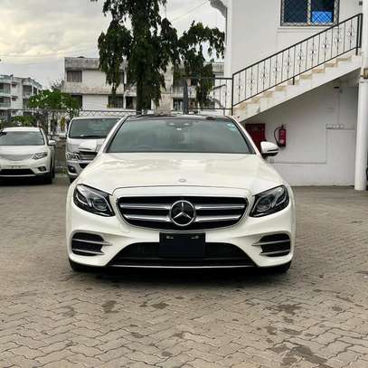 Mercedes Benz E350 white ♥️ AmG image 14