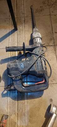 ROTARY HAMMER(BOSCH) FOR HIRE image 3