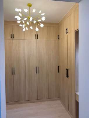 4 Bed Apartment with En Suite in Kilimani image 4