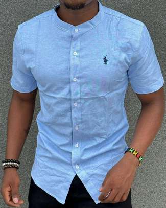 Short sleeves shirts. image 10