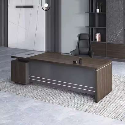 1600mm Executive Office Desk image 6