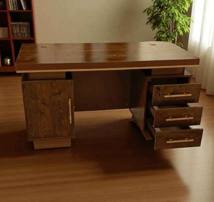 Luxury Manager’s Office Desk –Boss Table for Executive Use image 3