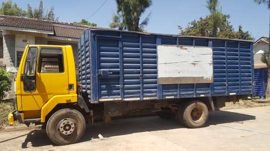 Support truck ready to use image 3