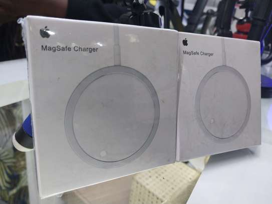 Apple MagSafe Charger - Wireless Charger Type C Wall Charger image 2