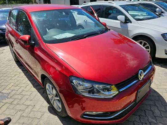 Volkswagen polo  Red wine image 2